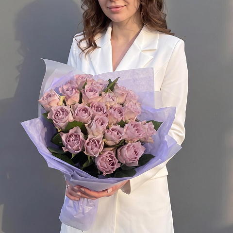 21 Роза "Найтингейл" (Кения) 40 см